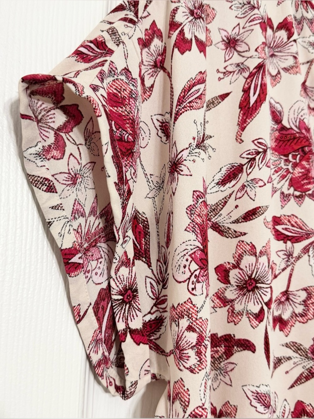Maurices Geneva Zipper Neck Blouse Floral Pink Size 0X - Picture 5 of 12